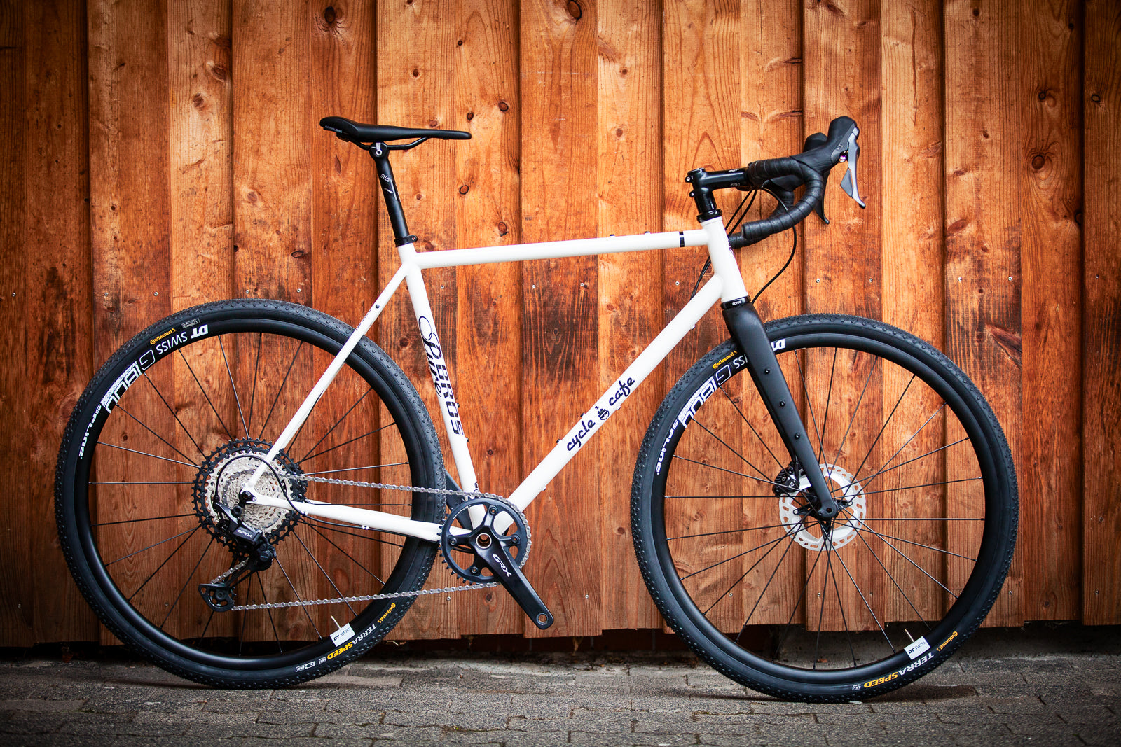 pure bros rennrad x Cycle Cafe Limited Edition Color:CP Set Tragegurt (85 cm) | Accessoires sexuels